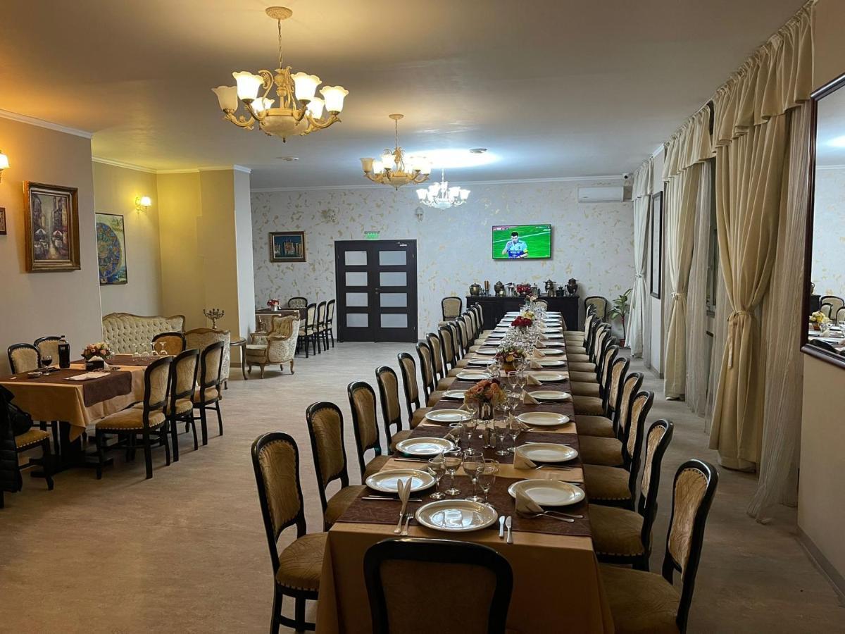 Hotel Tineretului Bukurešť Exteriér fotografie